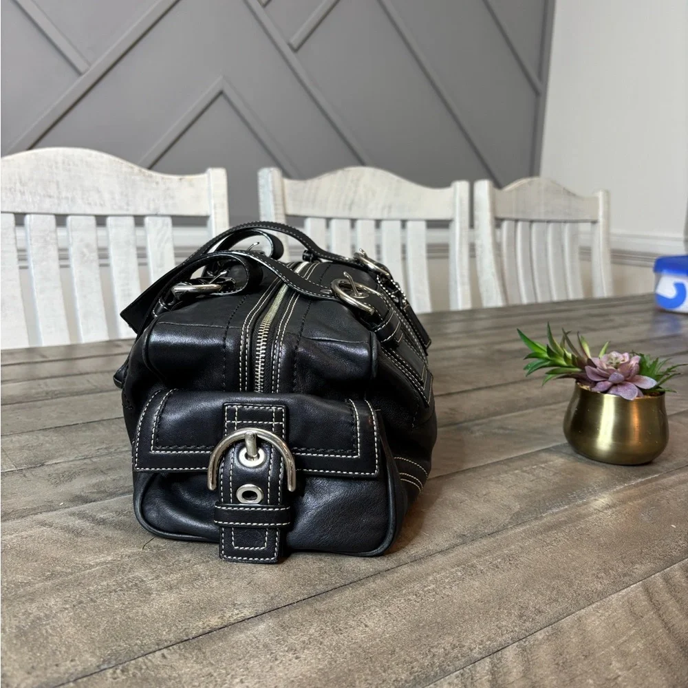 Coach Legacy Leather Slim Tote Black 10036 – Classic Design - Picture 4 of 8